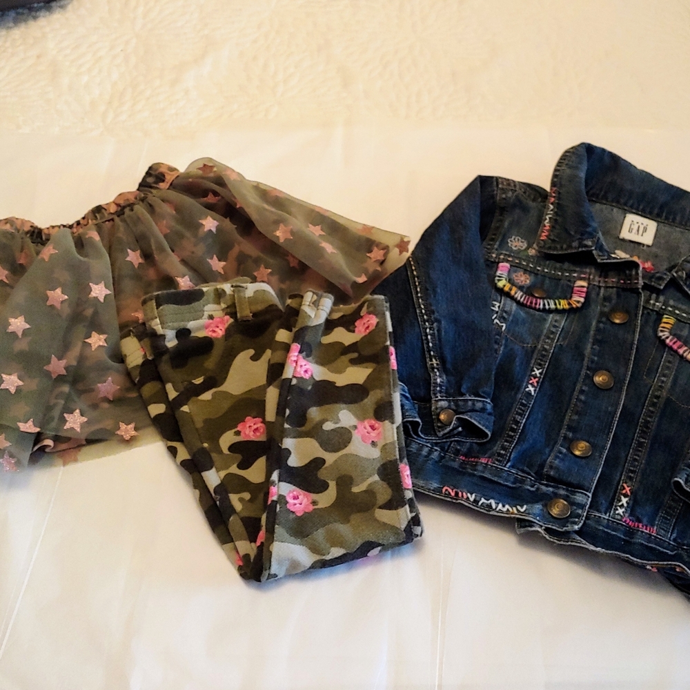 Girl girls size 2T bundle of fun